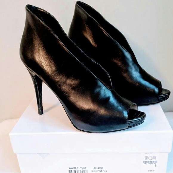 👠NWT NEIMAN MARCUS - Picture 3 of 6